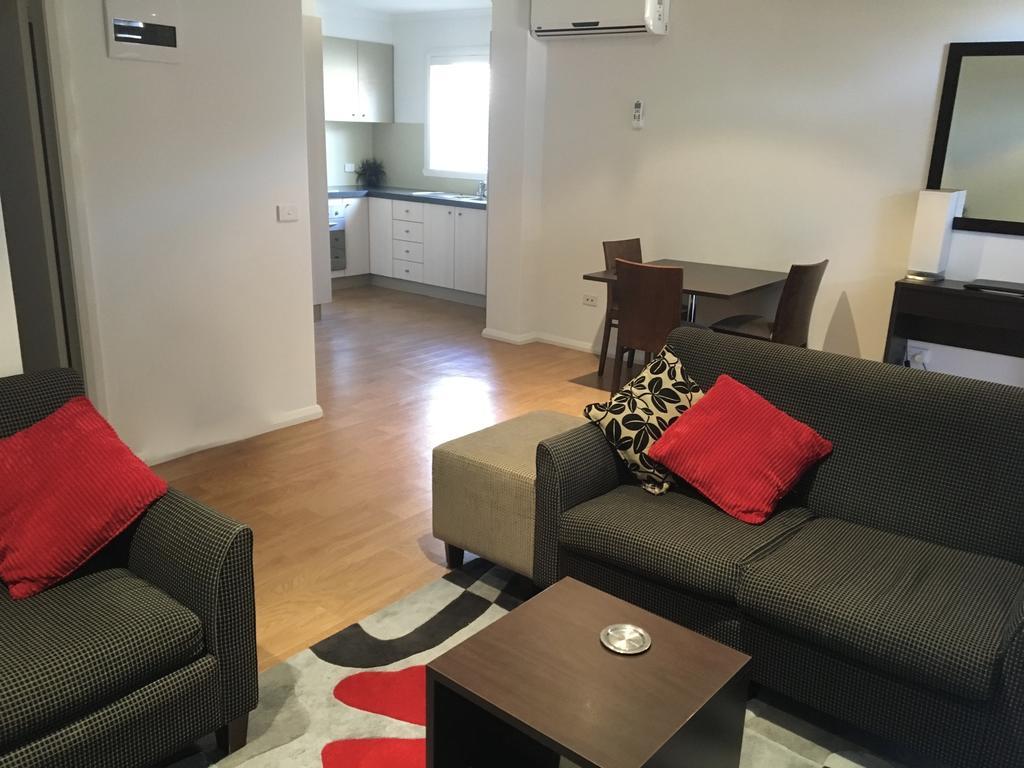 Encore Apartments 배서스트 외부 사진