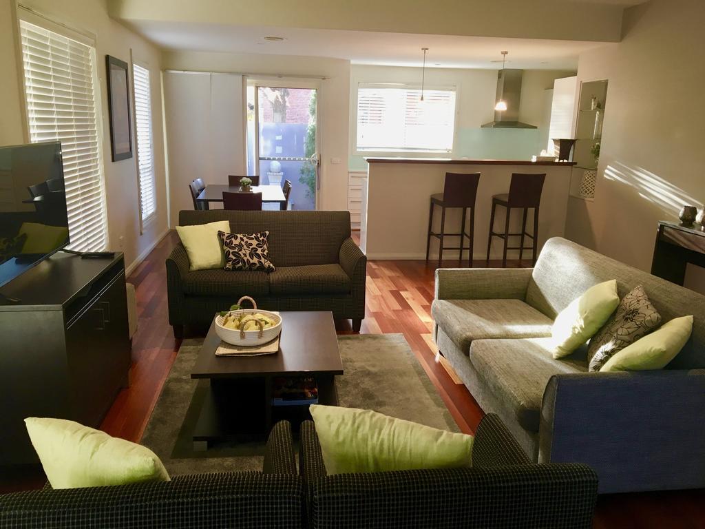 Encore Apartments 배서스트 외부 사진