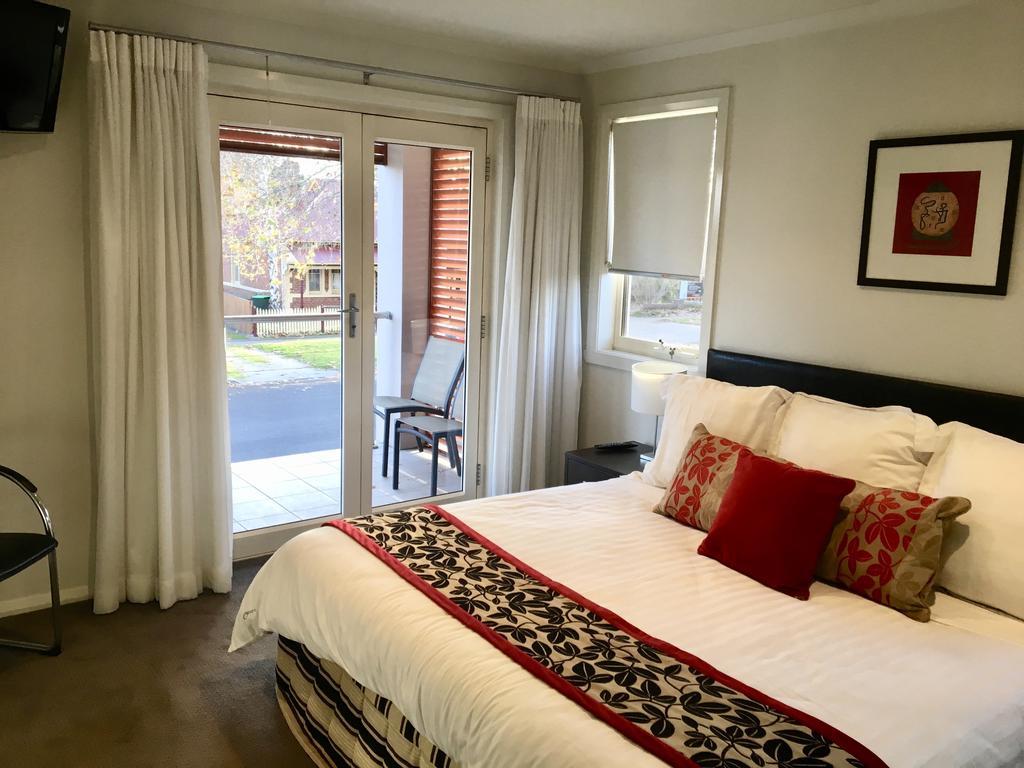 Encore Apartments 배서스트 외부 사진